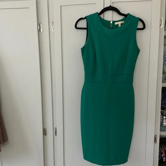 Banana republic size 0 green dress gold zipper Banana republic size 0 green dress gold zipper